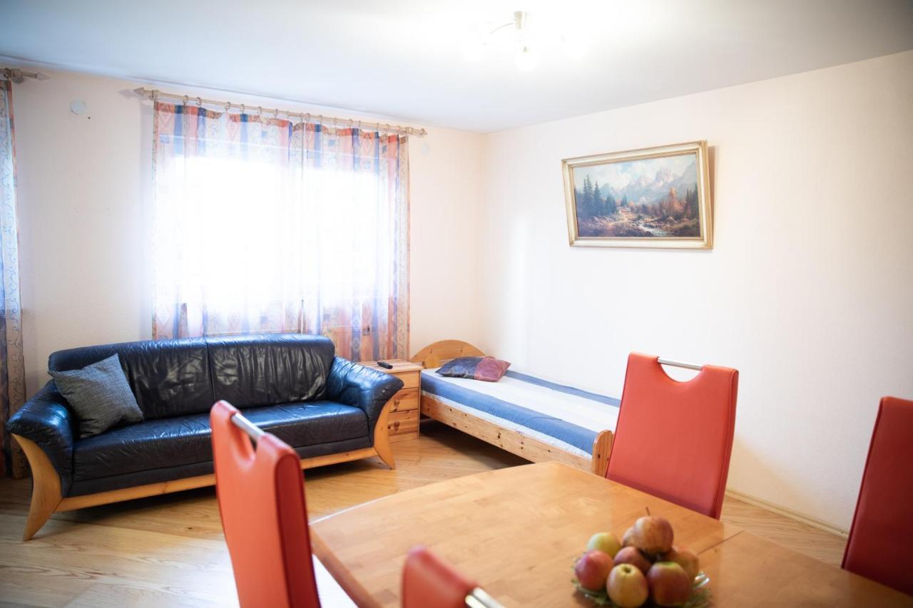 Ferienwohnung "Johann" 멕켄뷔렌 외부 사진