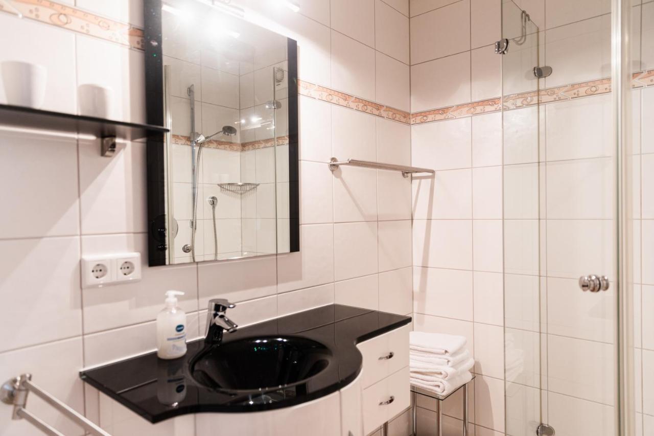 Ferienwohnung "Johann" 멕켄뷔렌 외부 사진
